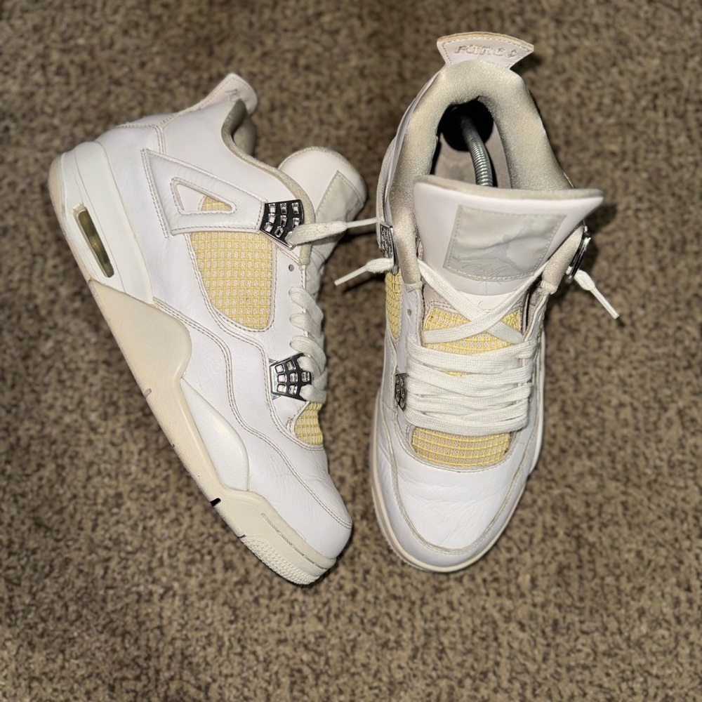 Air Jordan 4 “Pure money”